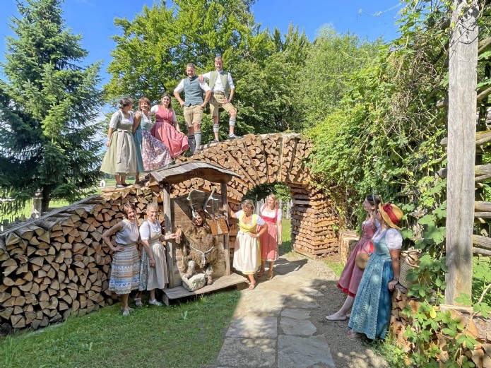 Tracht und Tradition Tracht und Tradition