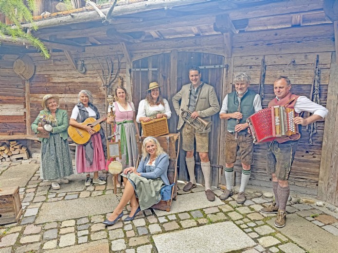 Tracht und Tradition Tracht und Tradition